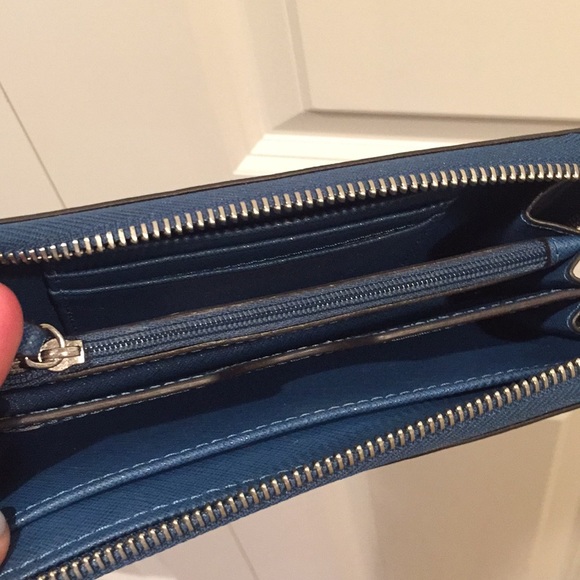 Michael Kors Wristlet or Wallet - Picture 4 of 5